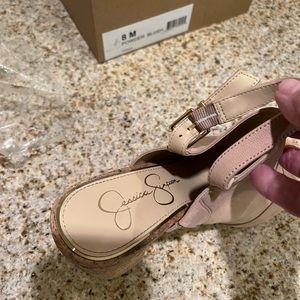 Jessica Simpson Toriah Sandel powder blush.